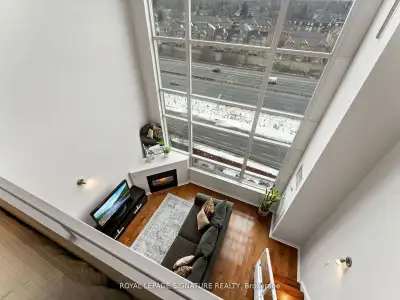 AD #3160 Welcome to your top floor oasis at Mystic Pointe Lofts in the highly sought-after Mimico ar...