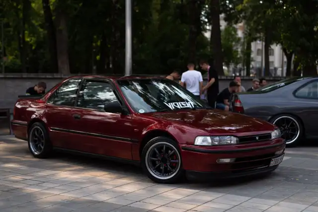 2003 Honda Accord EX-V6 — 210,000 km