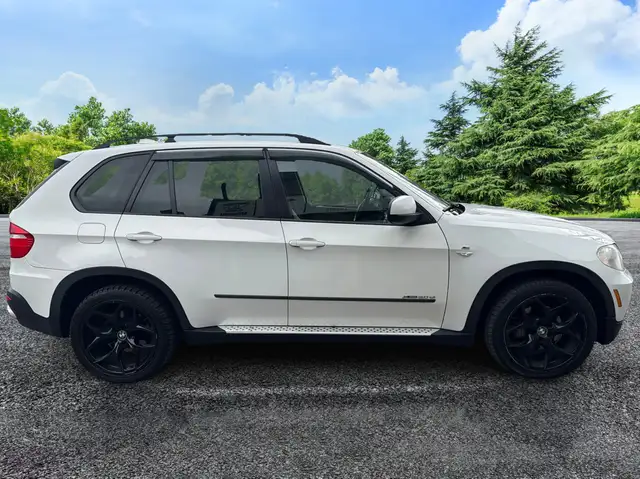 2008 BMW X5 3.0si in Cars & Trucks in Laval / North Shore - Image 3