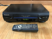 Panasonic  Newer    VHS Player reliable VCR with remote