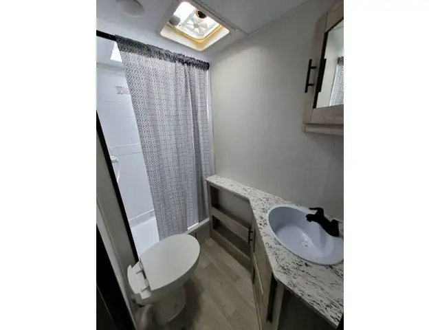 2023 K-Z Connect® SE C210MBKSE in Travel Trailers & Campers in Penticton - Image 15