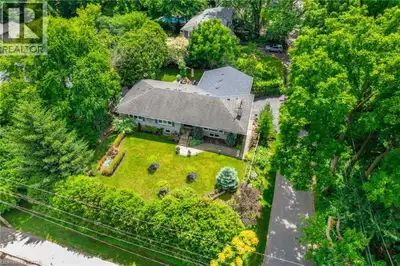 Exceptional opportunity on the prestigious south side of Lakeshore Road, right next to the iconic Pa...