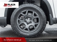 Check out this 2025 Honda Pilot TrailSport before it's too late! *This Honda Pilot Is Competitively... (image 3)