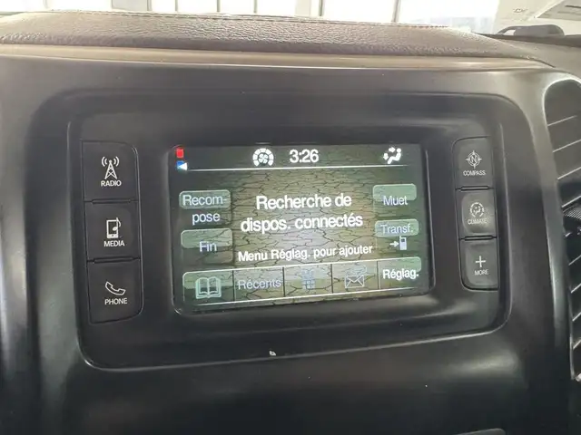 2016 Jeep Cherokee 4WD 4dr Altitude -Ltd Avail- in Cars & Trucks in Longueuil / South Shore - Image 24