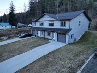 1 - 313 LAKEVIEW STREET Castlegar, British Columbia