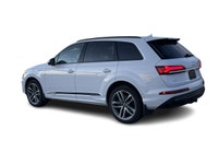 Welcome to Country Hills Volkswagen 2021 Audi Q7 3.0 Progressiv quattro We want your vehicle! Whethe... (image 5)