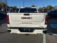 AT4 3.0L Duramax diesel, 20 inch wheels, Heated and cooled leather seats! Capable on road, relentles... (image 8)