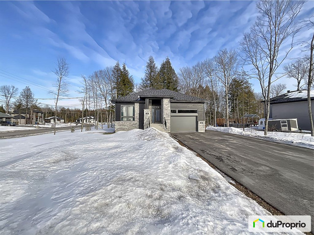 658 900$ - Bungalow à vendre à St-Colomban dans Maisons à vendre  à Laurentides - Image 2