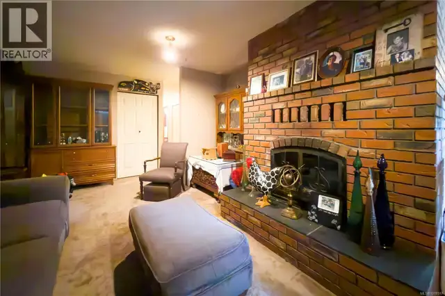 9571 Gleadle Rd Black Creek, British Columbia in Houses for Sale in Comox / Courtenay / Cumberland - Image 13