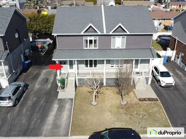 $669,000 - Semi-detached for sale in Longueuil (St-Hubert) — photo 1
