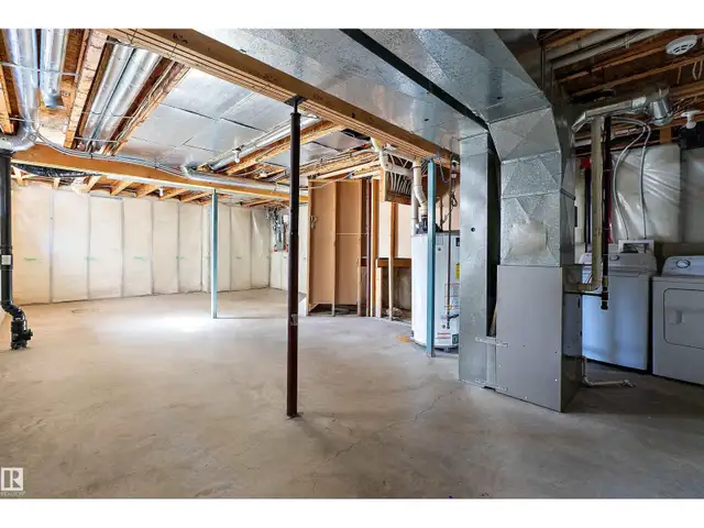 54 BIRCHGLEN CR Leduc, Alberta in Houses for Sale in Edmonton - Image 39