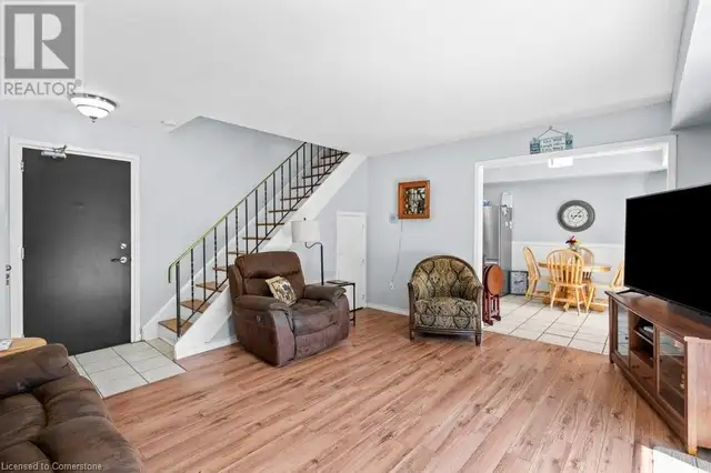 483 CLARIDGE Road Unit# 2 Burlington, Ontario62864756517506122
