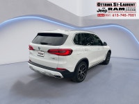 A BEAUTY WITH TAN LEATHER INTERIOR IS WAITING FEATURED OPTIONS -Dual pane sunroof -Power liftgate -F... (image 5)
