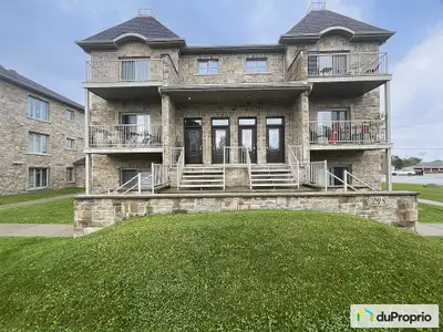 Libre immédiatement, charmant condo 2 chambres, situé dans un immeuble de 6 unités, secteur et immeu...