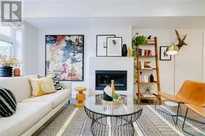 Welcome To This Gorgeous, Back-To-The-Bricks, Solidly Built 3 Bedroom Modern Home In The Heart Of So...