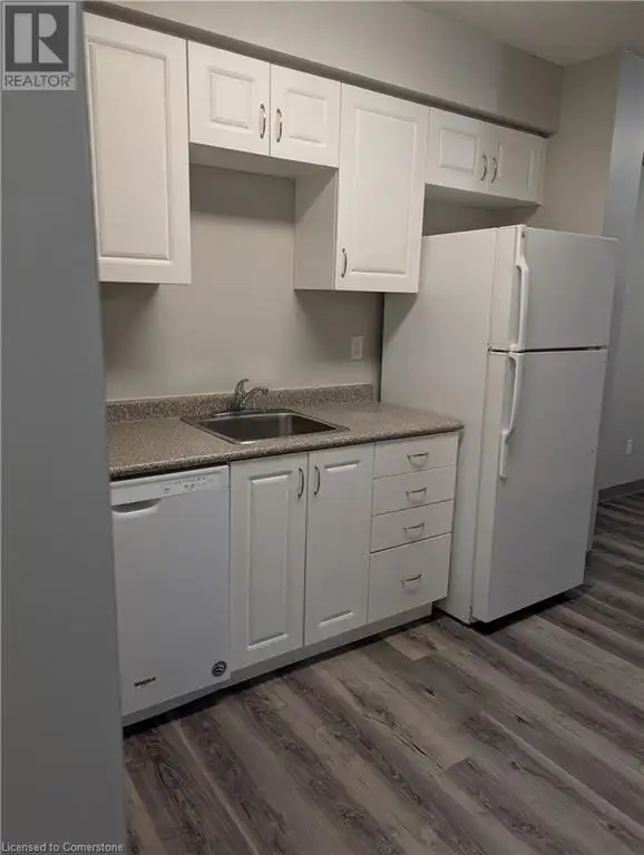 736 OLD ALBERT Street Unit# 302 Waterloo, Ontario62864385657858122