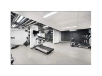 295 Dufferin Street is conveniently located minutes away from Liberty Village in Toronto, with hundr... (image 8)