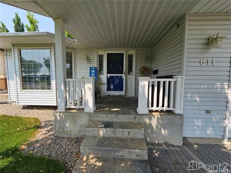 611 Colonel Otter DRIVE in Houses for Sale in Swift Current