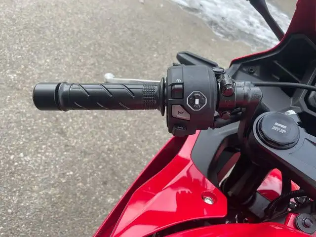 2025 Honda CBR500R in Street, Cruisers & Choppers in Calgary - Image 13