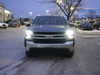 Aluminum Wheels, Apple CarPlay, Android Auto, Touch Screen, EZ-Lift Tailgate! This 2020 Chevrolet Si... (image 3)