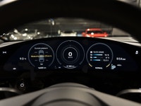 Porsche Taycan 4S Cross Turismo 2022 certifiée Porsche Approved, offerte par le Centre Porsche Québe... (image 5)