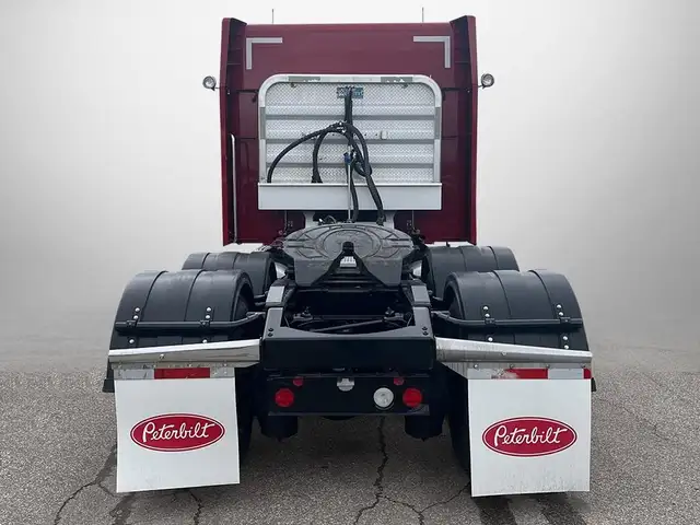 2018 PETERBILT 579 in Heavy Trucks in Mississauga / Peel Region - Image 6