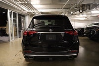 This Mercedes-Benz AMG GLE 63 has a dependable Twin Turbo Gas/Electric V-8 4.0 L/243 engine powering... (image 6)