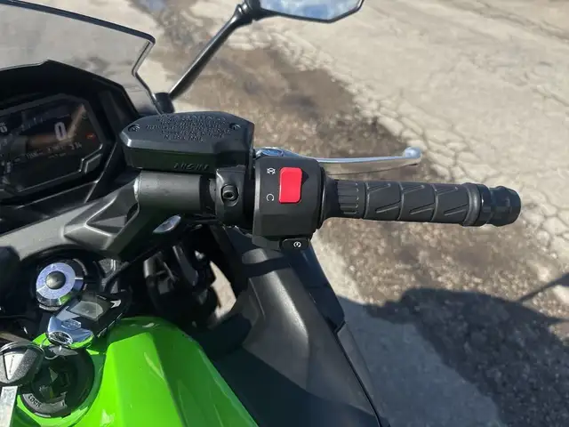 2024 Kawasaki Ninja 650 ~ NINJA 650 ~ ABS ~ KRT EDITION ~ NICE B in Sport Bikes in City of Toronto - Image 25