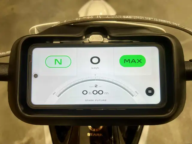 2025 STARK FUTURE VARG 1.2 MX-MOTOCROSS + NEUF 0 HR + GARANTIE 2 in Dirt Bikes & Motocross in Laval / North Shore - Image 11