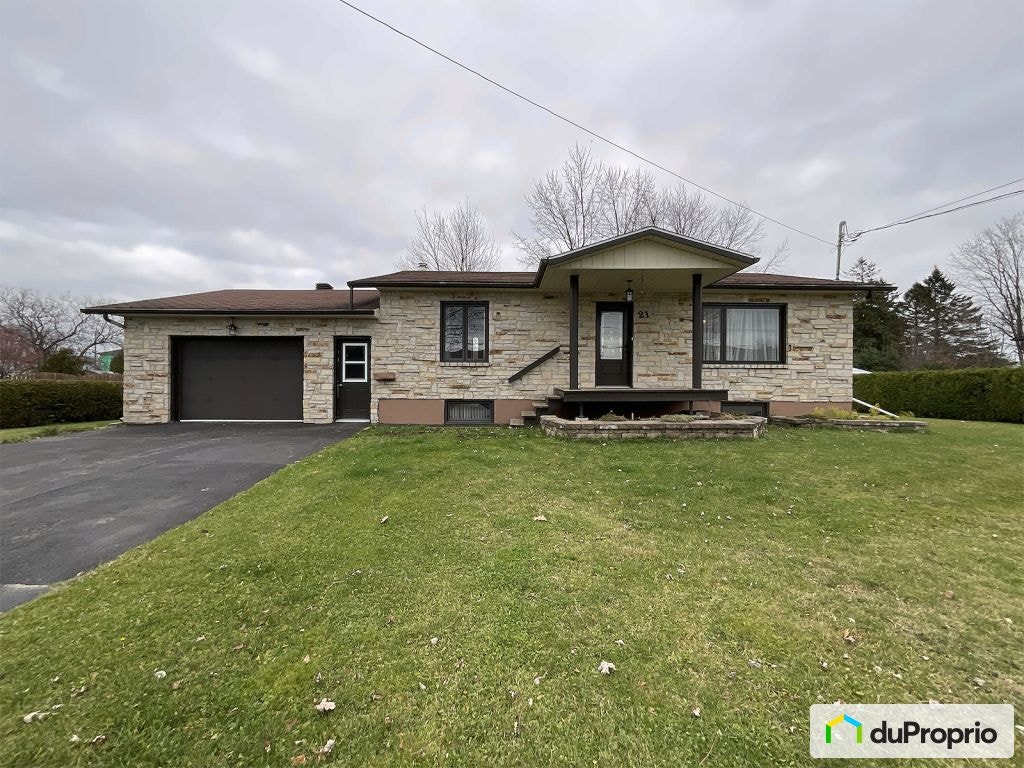 $299,000 - Bungalow for sale in St-Severin — photo 1