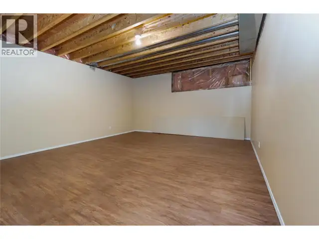 2240 97B Highway SE Salmon Arm, British Columbia in Houses for Sale in Kamloops - Image 21