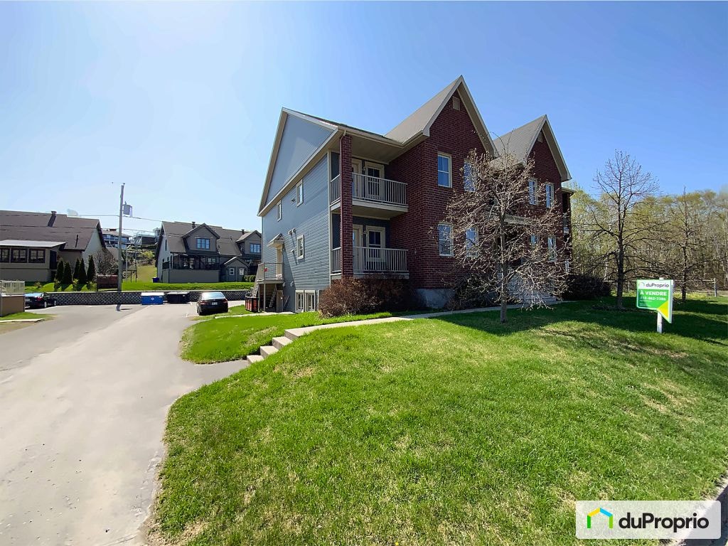 $1,225,000 - Quadruplex for sale in Riviere-Du-Loup — photo 1