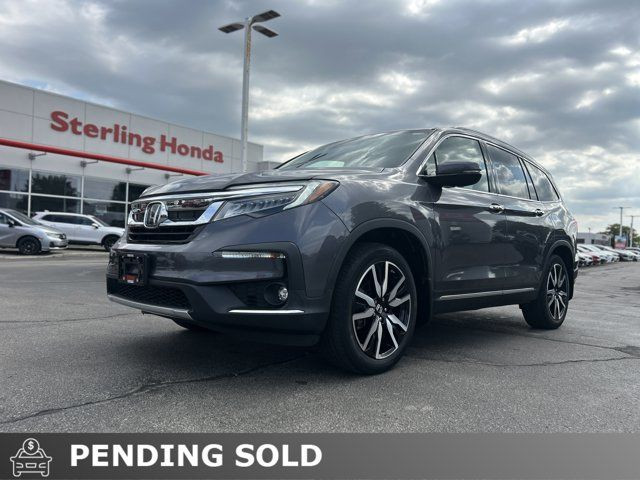 2021 Honda Pilot Touring 7-Passenger | 1 Owner | No Accidents in Cars & Trucks in Hamilton