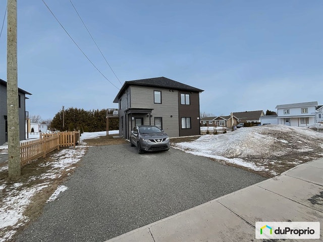 $495,000 - Duplex for sale in Ste-Luce (Luceville) — photo 1