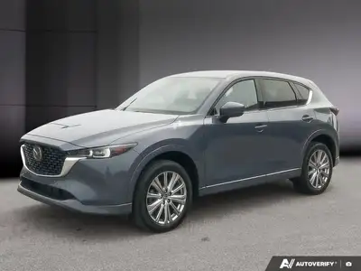 2022 Mazda CX-5 La Mazda CX-5 Signature 2022 représente le sommet de la gamme CX-5, combinant élégan...