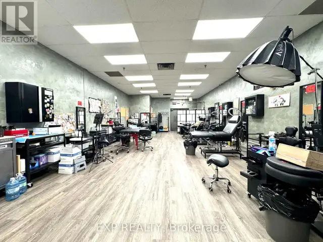 19 WOOTTEN WAY N Markham (Markham Village), Ontario in Commercial & Office Space for Rent in Markham / York Region - Image 4