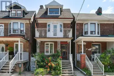 Welcome Home To Lappin, 4 Bedroom, 2 Bathroom Home With Beautifully Remodelled Eat-In Kitchen, Large...