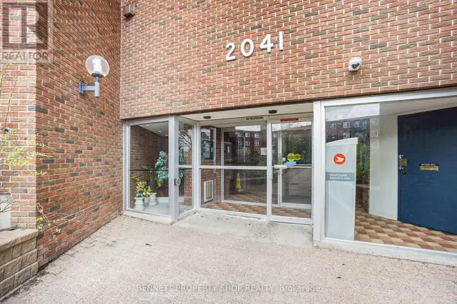 206 - 2041 ARROWSMITH DRIVE Ottawa, Ontario62864380022273121