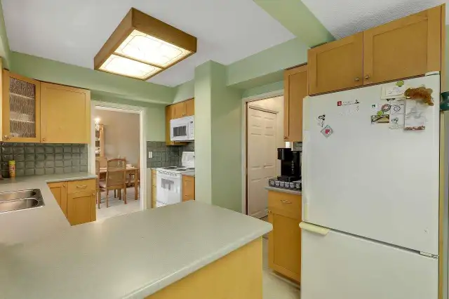 15115 EAGLE PLACE Surrey, British Columbia in Houses for Sale in Delta/Surrey/Langley - Image 16