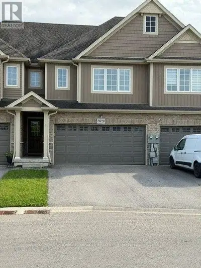Beautiful family home on a quiet court, WONDERFUL LOCATION **Close to shopping / plaza, 5 minutes to...