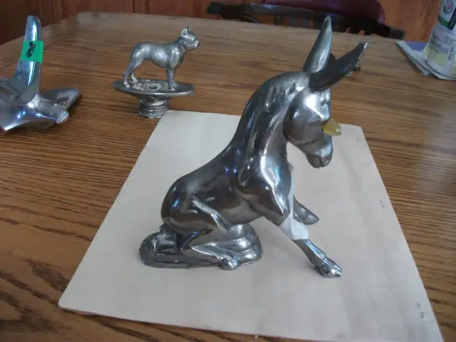 Vintage Hood Ornaments @ Porkie's Antique Emporium in Arts & Collectibles in Belleville - Image 2