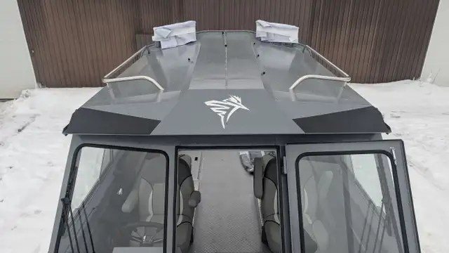 2026 Kingfisher Boats Escape 2225 Hard Top Black Suzuki DF250TXS in Powerboats & Motorboats in Barrie - Image 31