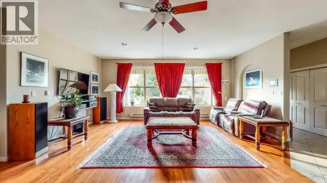 7231 ISLAND Road Oliver, British Columbia in Houses for Sale in Penticton - Image 10