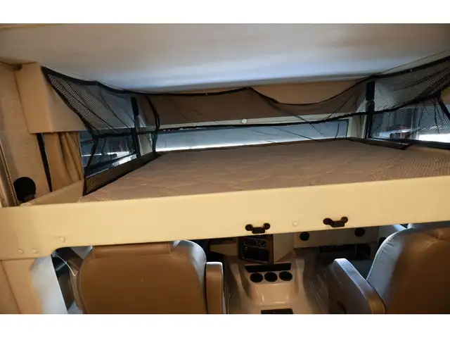 2022 Thor Motor Coach Hurricane 35M Classe A VR / RV 1.5 SDB + F in RVs & Motorhomes in Laval / North Shore - Image 31