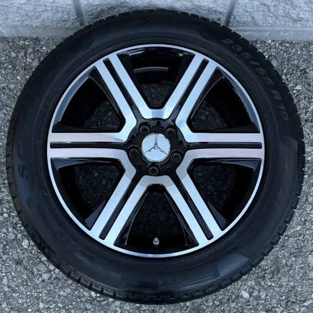 (80%) 4x MB GLC 43 AMG 19" OEM RunFlat Winter Wheels Package in Tires & Rims in City of Toronto - Image 11
