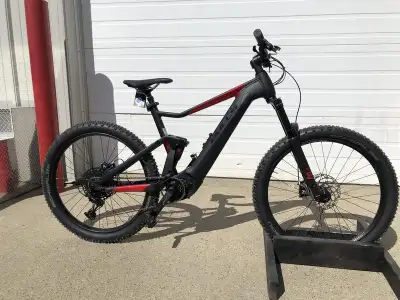 Edmonton's newest electric bike dealer! Exclusive Bulls eBike Dealer! Test ride this Copperhead Evo...