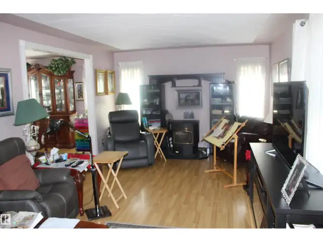 29 POWER DR Rural Lac Ste. Anne County, Alberta in Houses for Sale in St. Albert - Image 9
