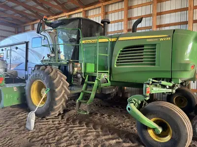 Welcome to Horizon Ag & Turf Location: Horizon Ag & Turf St Paul 2021 JOHN DEERE WW235 WINDROWER W/...