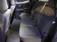 Aluminum Wheels, Apple CarPlay, Android Auto, Touch Screen, EZ-Lift Tailgate! This 2020 Chevrolet Si... (image 9)