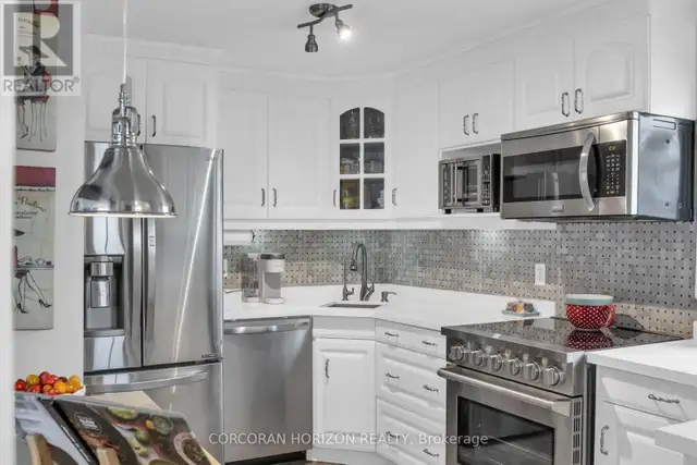 296 WEBER STREET E Kitchener, Ontario in Houses for Sale in Kitchener / Waterloo - Image 6